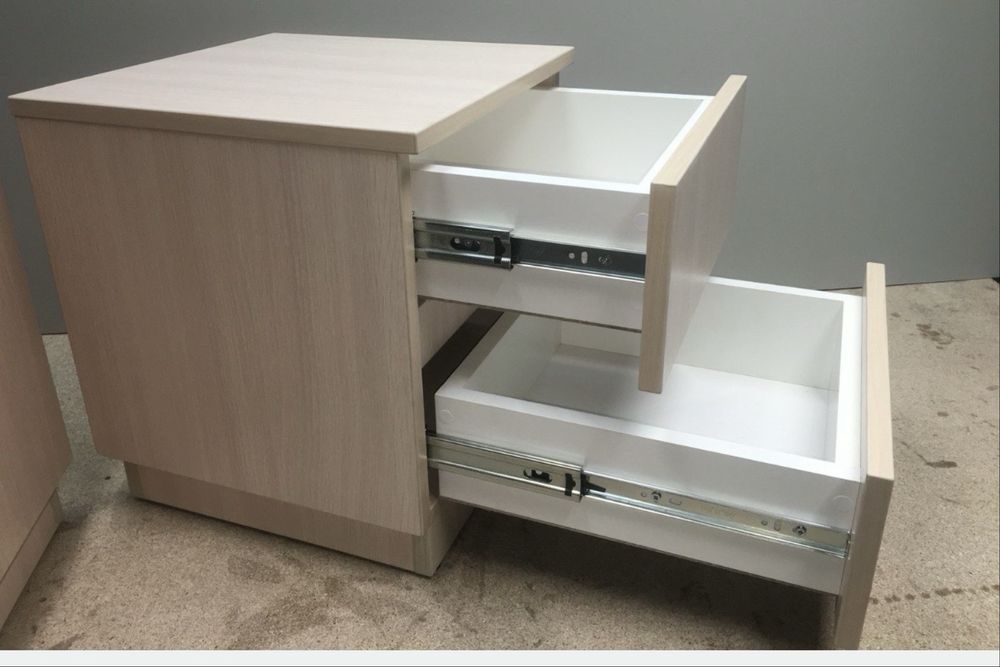 Тумба для спальні