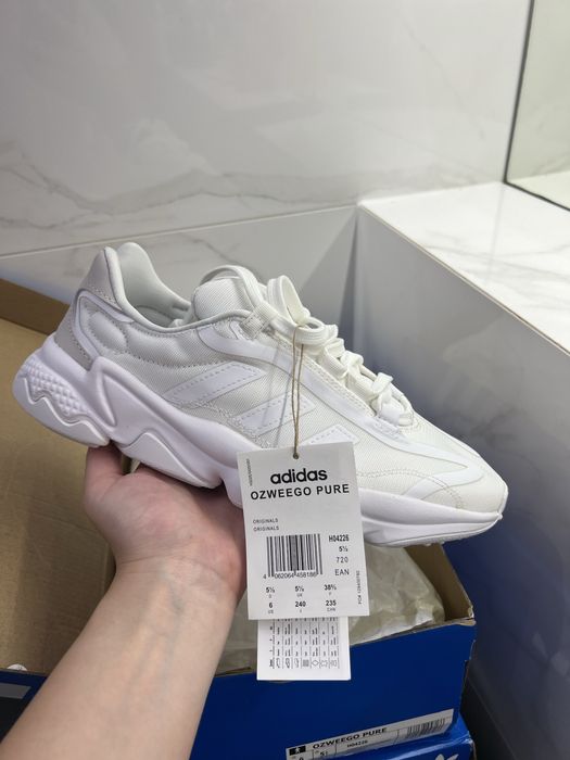 Кросівки Adidas Ozweego Pure 38 2/3 42 2/3 оригінал білі адідас