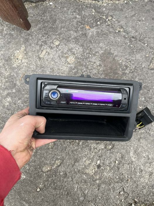 Radio CD AUX VW Golf  V