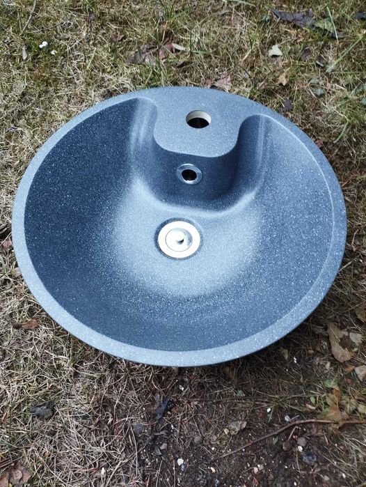 Umywalka do ustawienia na blat