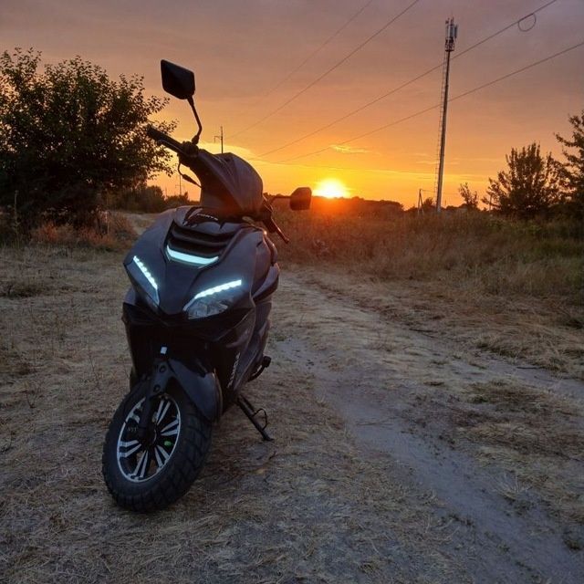 Продам скутер, Forte Canoe 150