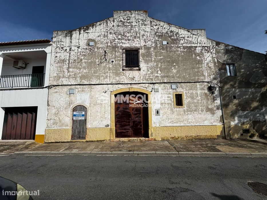 Armazém  Venda em Castro Verde e Casével,Castro Verde