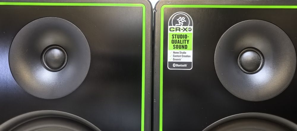 2-х полосна акустика Mackie CR8-X/Bluetooth /AUX/