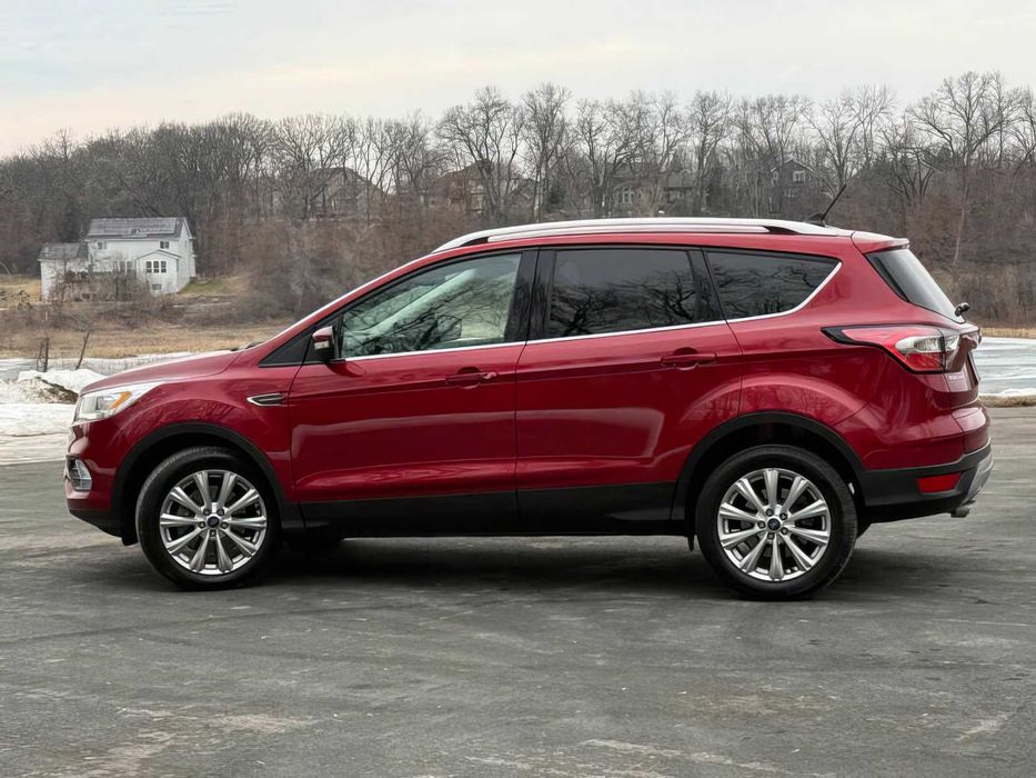 Ford Escape Titanium      2018