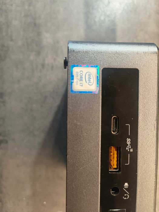 !OKAZJA! Mały komputer Intel NUC | i7 - 8gen | 8 GB