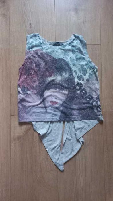 Krótka koszulka bluzka top z rozcięciem na plecach 38/40