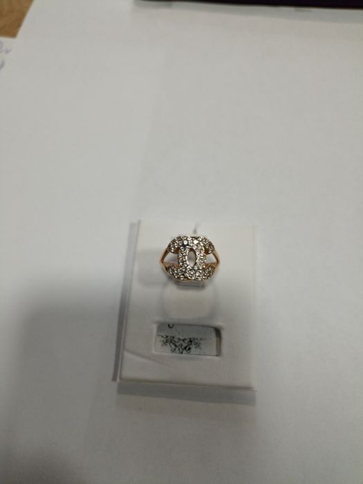 Каблучка Шанель золото 585,0вага 4.22, 17 розмір