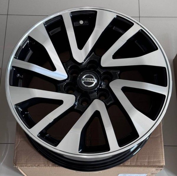 Диски Nissan Navara R17