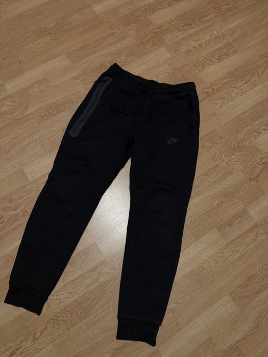 Nike tech fleece spodnie
