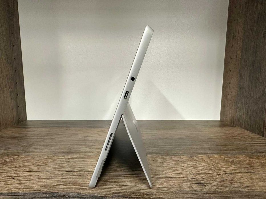 Tablet Laptop Microsoft Surface GO2 1926 4/64GB Pentium bdb gwarancja