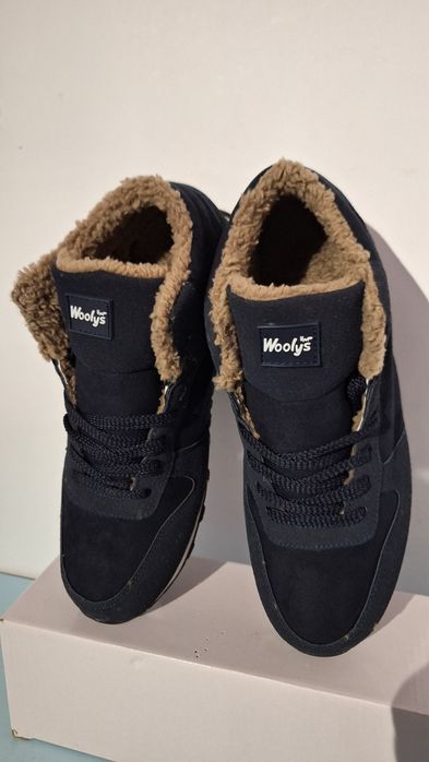 Buty nowe męskie ciepłe zimowe modne w rozmiarze 44 / wkładka 28 cm