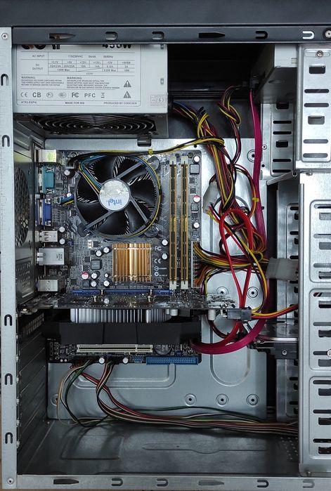 Компьютер ПК рабочий, 4 ядра, Windows 10, GTX 550 1Gb