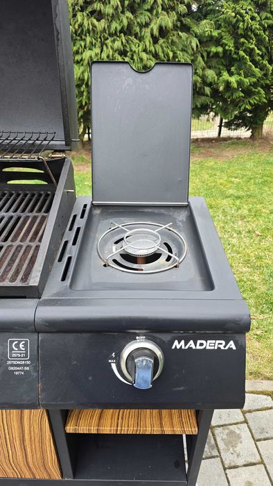 Grill Gazowy Activia