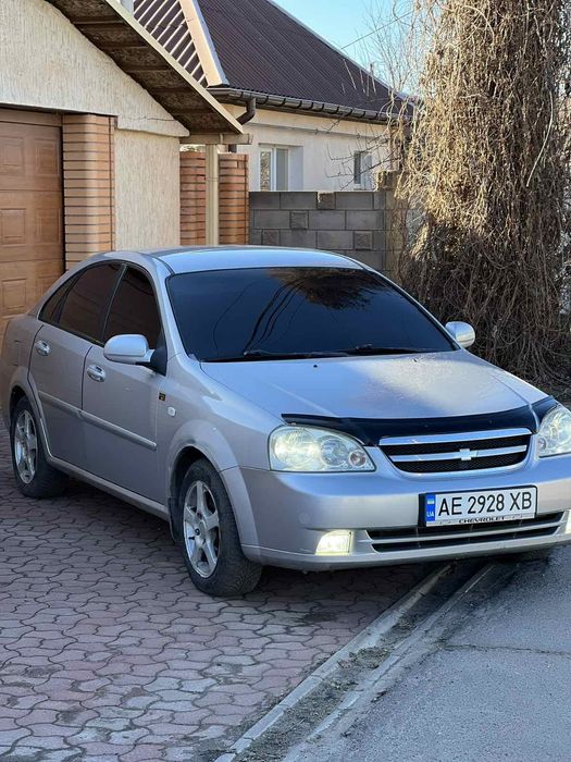 Продам Шевролет Лачеті