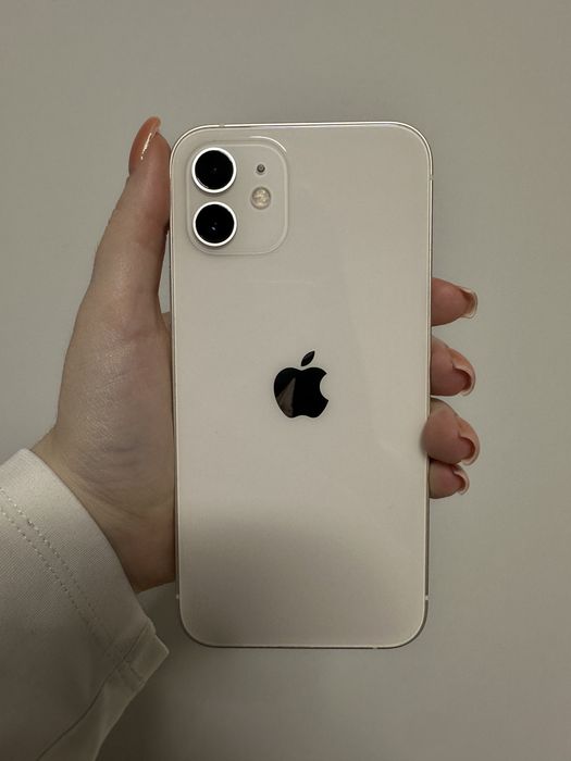iPhone 12, білий