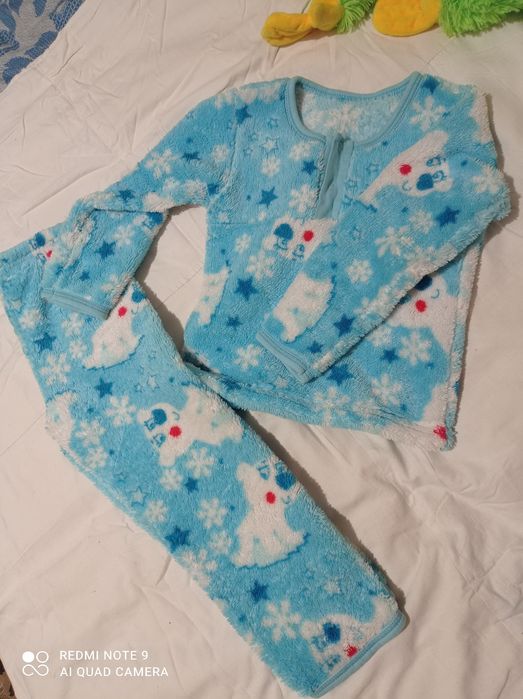 Зимняя пижама на 3-4г.