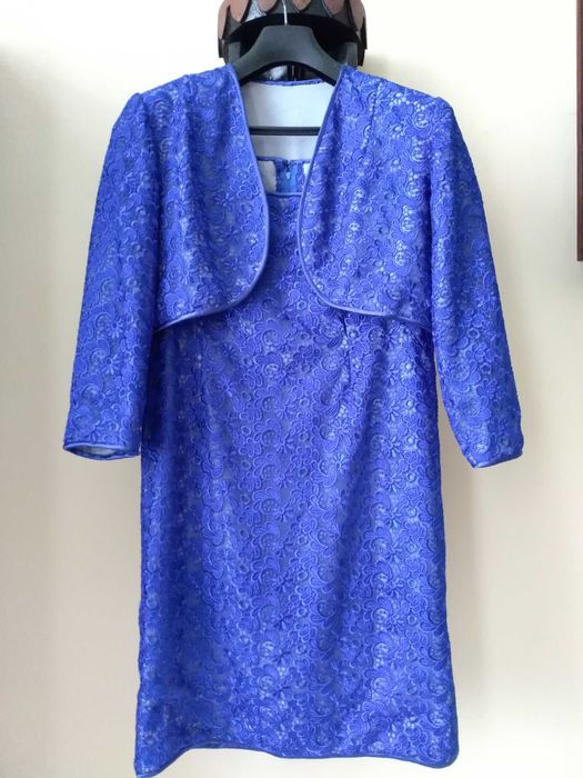 Niebieska sukienka z bolerkiem komplet na różne okazje haft na tiulu