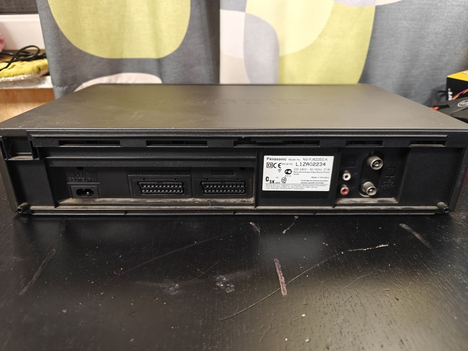 Panasonic NV-FJ622 - magnetowid VHS Hi-Fi Stereo