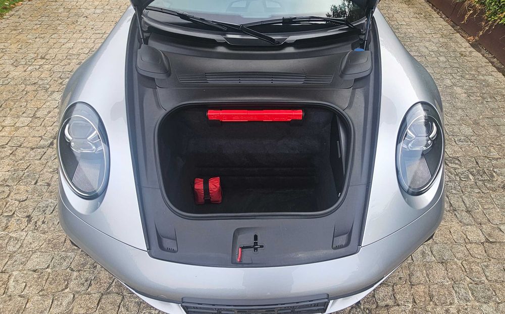 Porsche Carrera 4 911 (992) com IVA descriminado