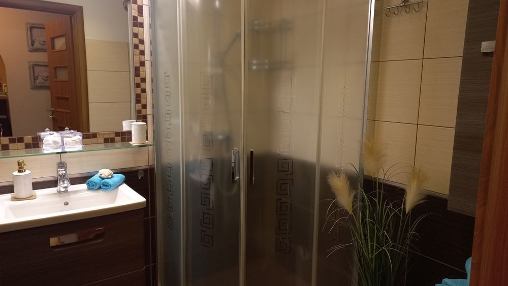 KOMFORTOWY APARTAMENT /Mieszkanie.Na doby.Zaprasza