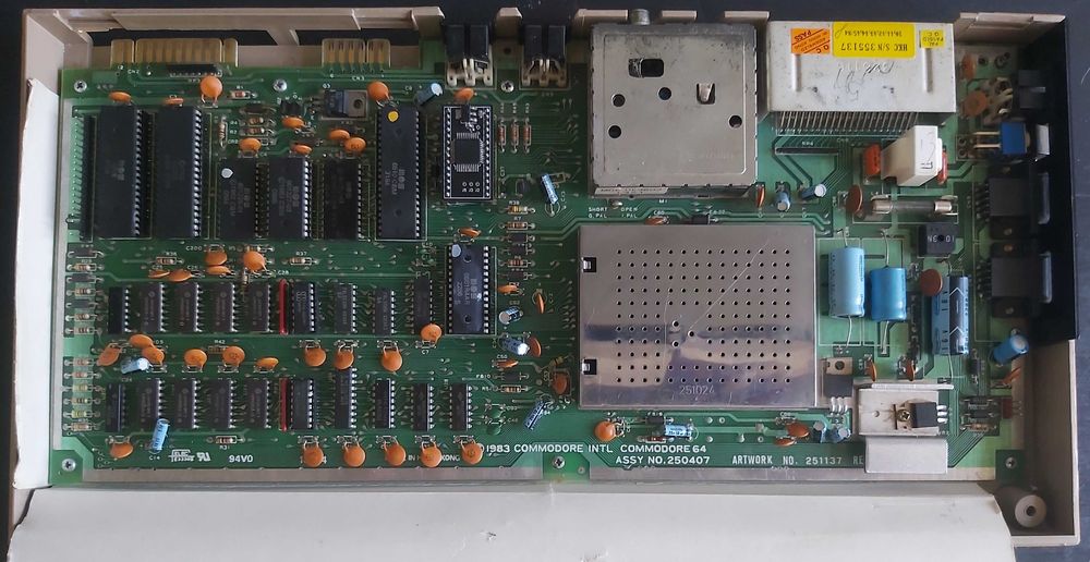 Commodore C64 komplet sprawny