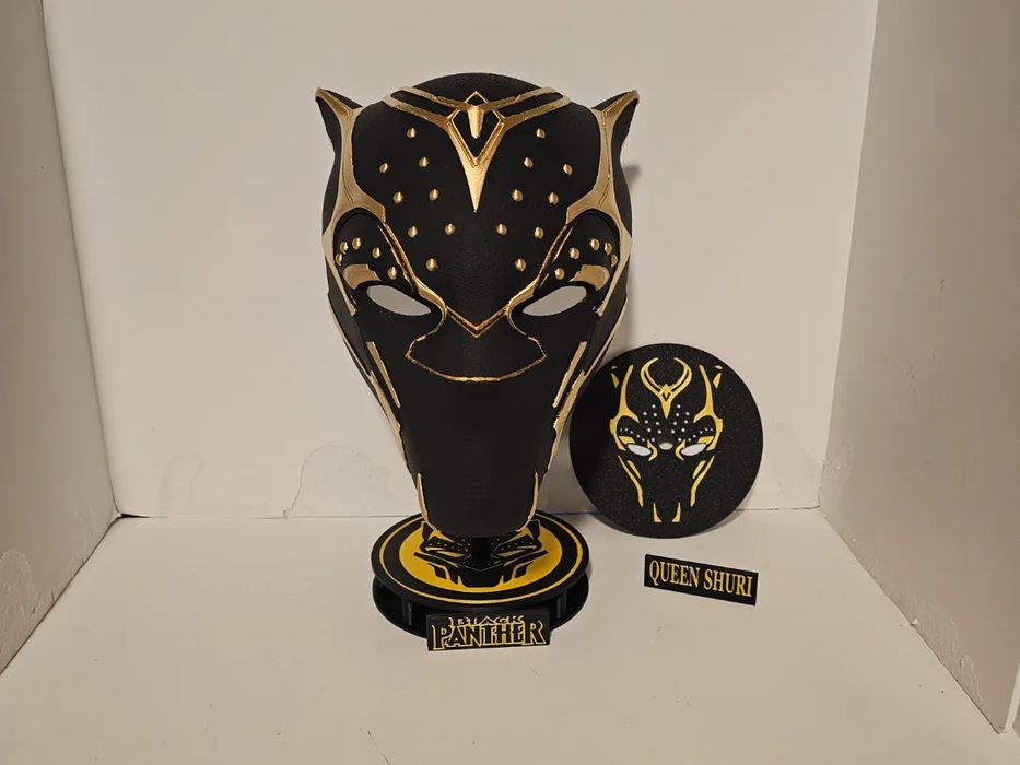Suporte Capacete Shuri Black Panther (com rostos trocáveis)