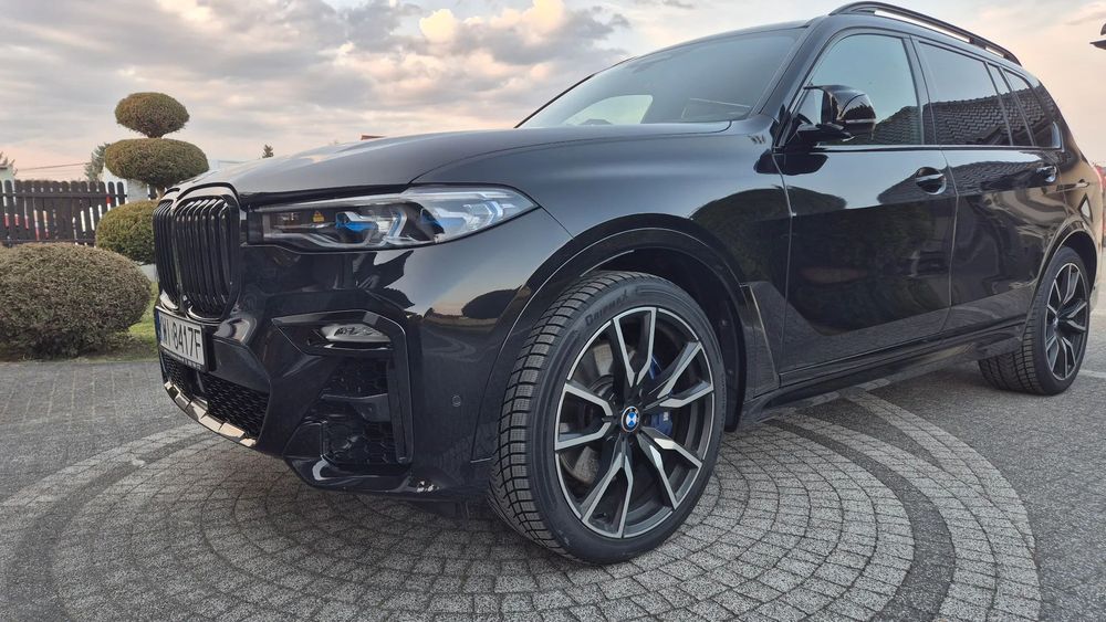 BMW X7