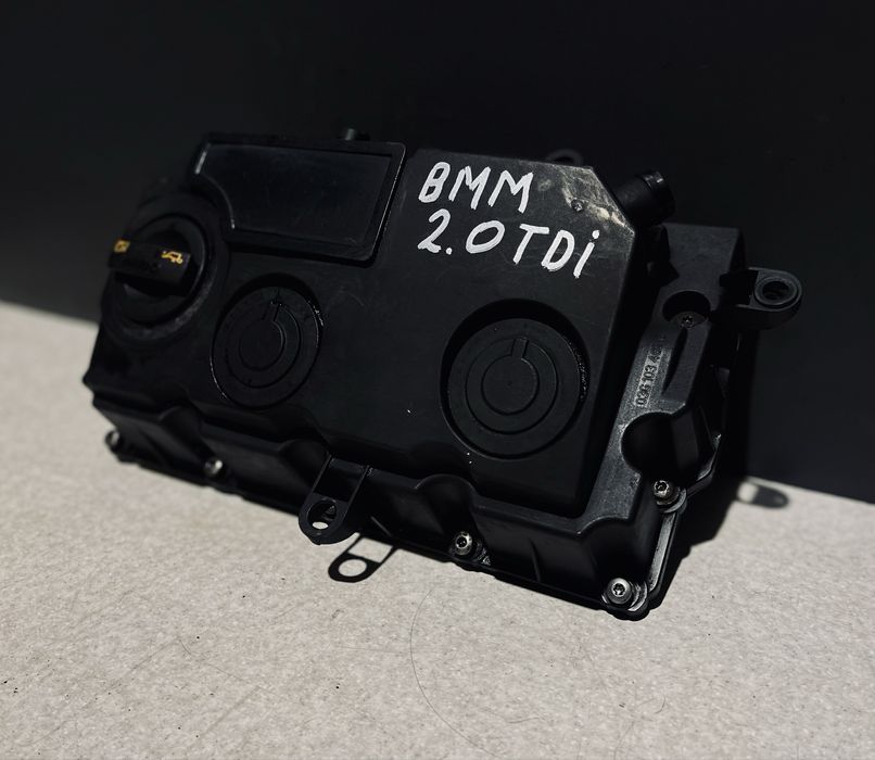 Клапанна кришка двигуна Тоуран 2.0 TDI BMM Touran клапана кришка ГБЦ