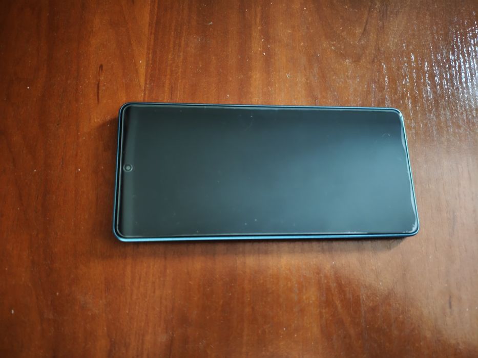 Мобільний телефон Poco F5