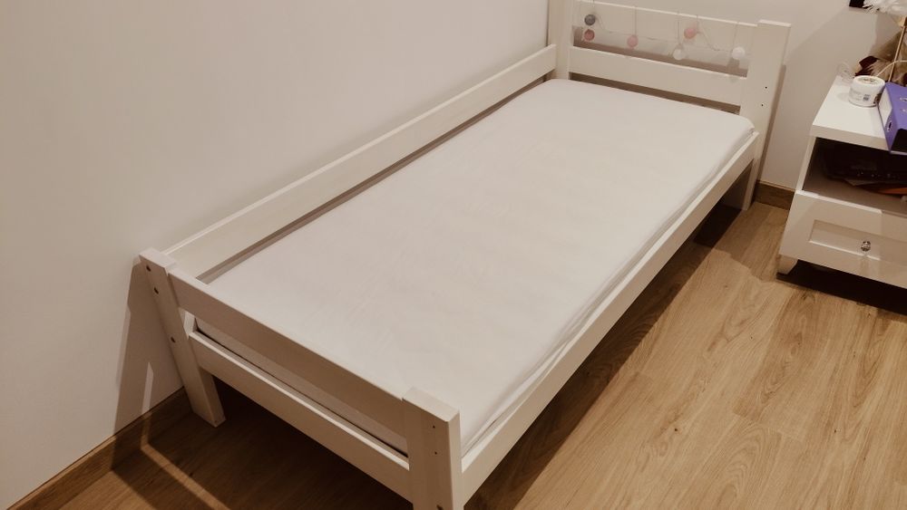 Łóżko dziecięce 190x90 + materac+ barierka+ szuflada