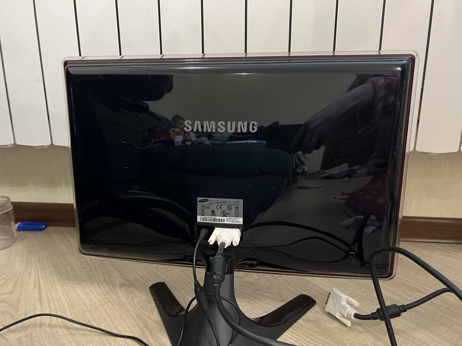 : Samsung SyncMaster BX2235  ТОРГ