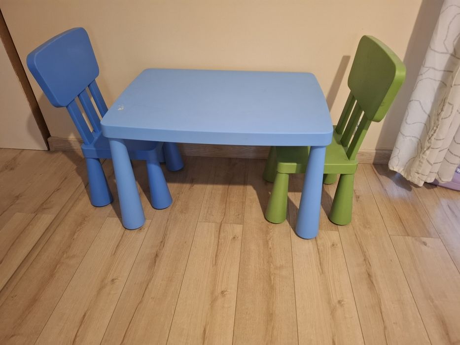 Ikea Mamut stolik 2 krzesełka