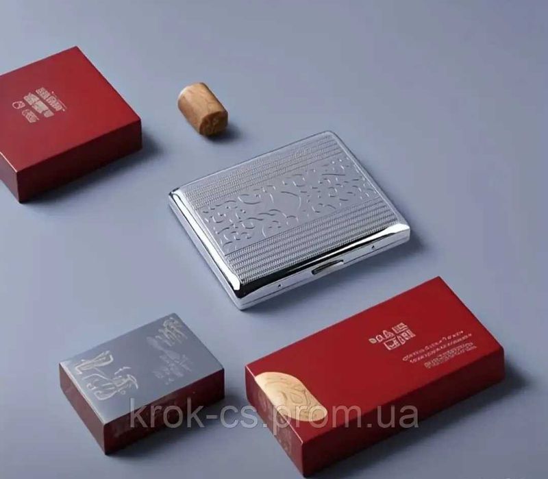 Вінтажна коробка, металева для зберігання, колекції та користування