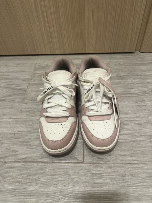 Buty Off White Out Off Office