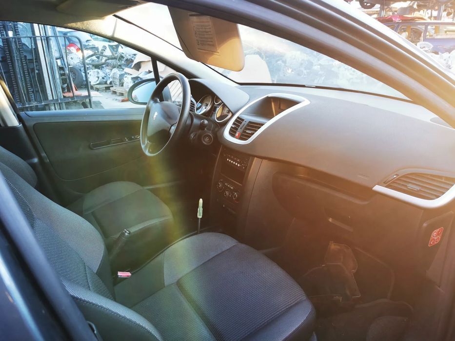 Peças Peugeot 207 SW do ano 2010