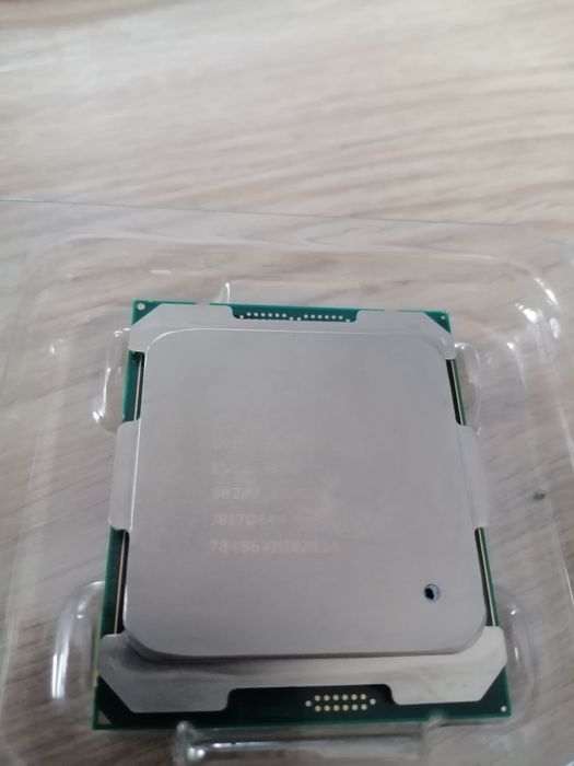 Intel Xeon E5-2630V4 2.20GHZ 10-rdzeniowy