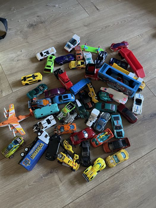 Хотвілс модельки 50шт