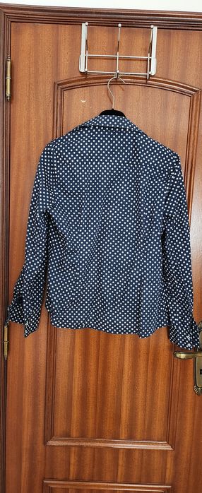 Camisa Vitrine com bolinhas