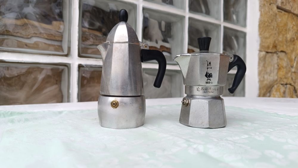 Máquina de café N°4 modelo Italiano BIALETII