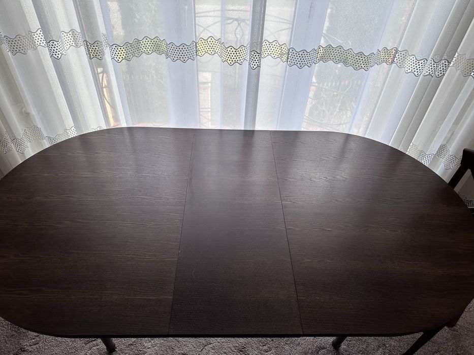 Столовый стол и 6 стульев