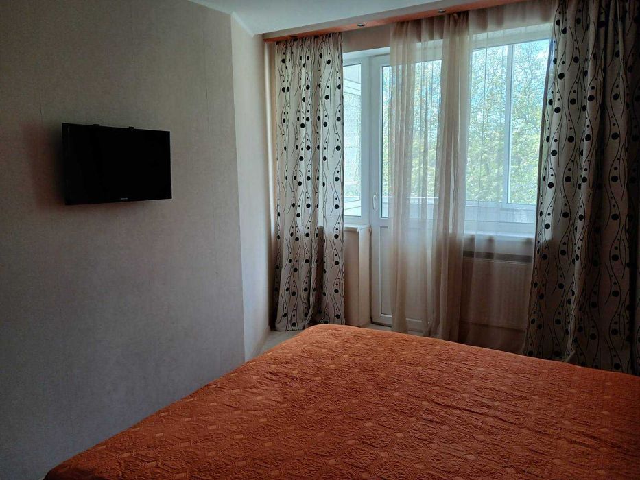 1-кім Головатого, 9 4/10ц 55 кв.м. новобуд, ремонт, меблі техніка