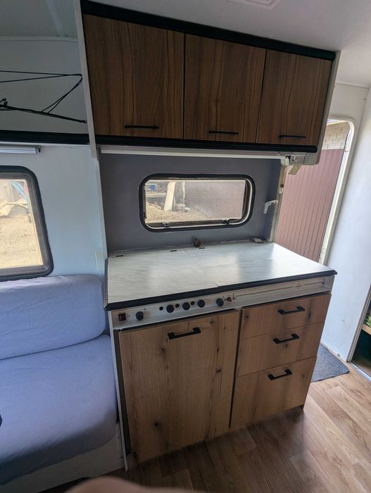 Hobby 430 КАРАВАН КЕМПЕР АВТОбудинок на 4 персони обмін