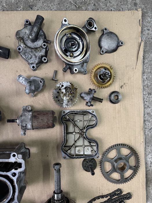 Yamaha x-max 125 10r karter tłok cylinder wał stator sonda pompa