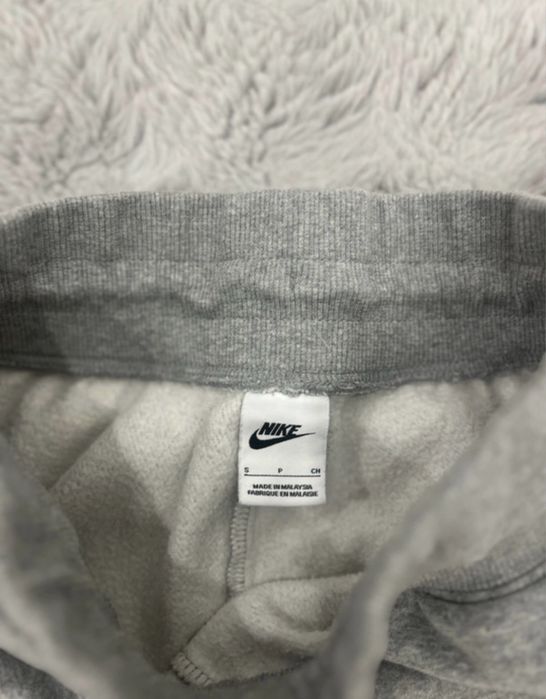 Calças baggy nike