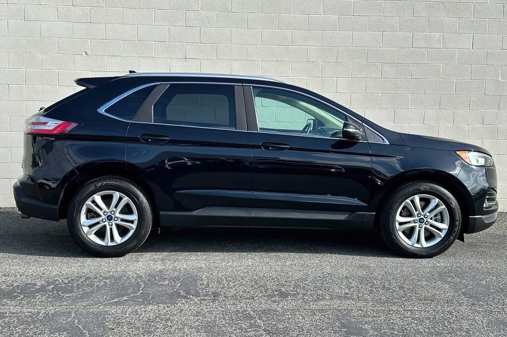 Ford Edge      2020