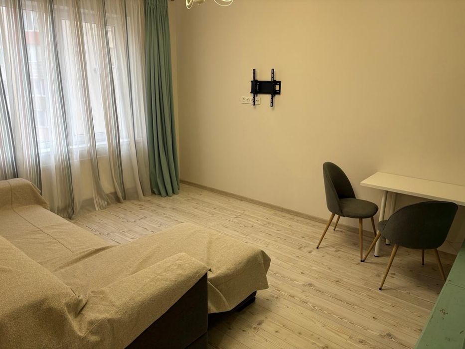 Терміновий  продаж  двухкімнатної в новобудові  в Київському районі