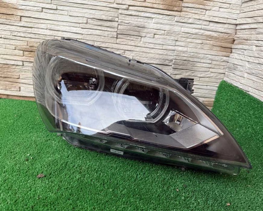 Фари передні BMW 6 F06 F12 F13 Фара права або ліва EU USA разборка