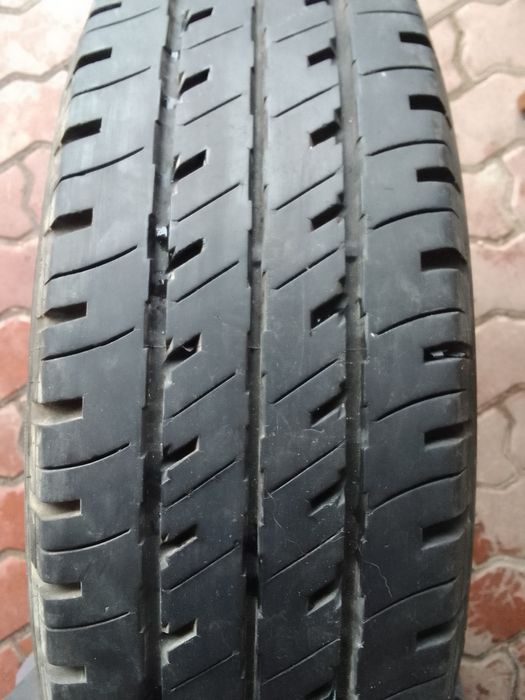 Opona letnia 205/75r16C VREDESTEIN 6.5mm