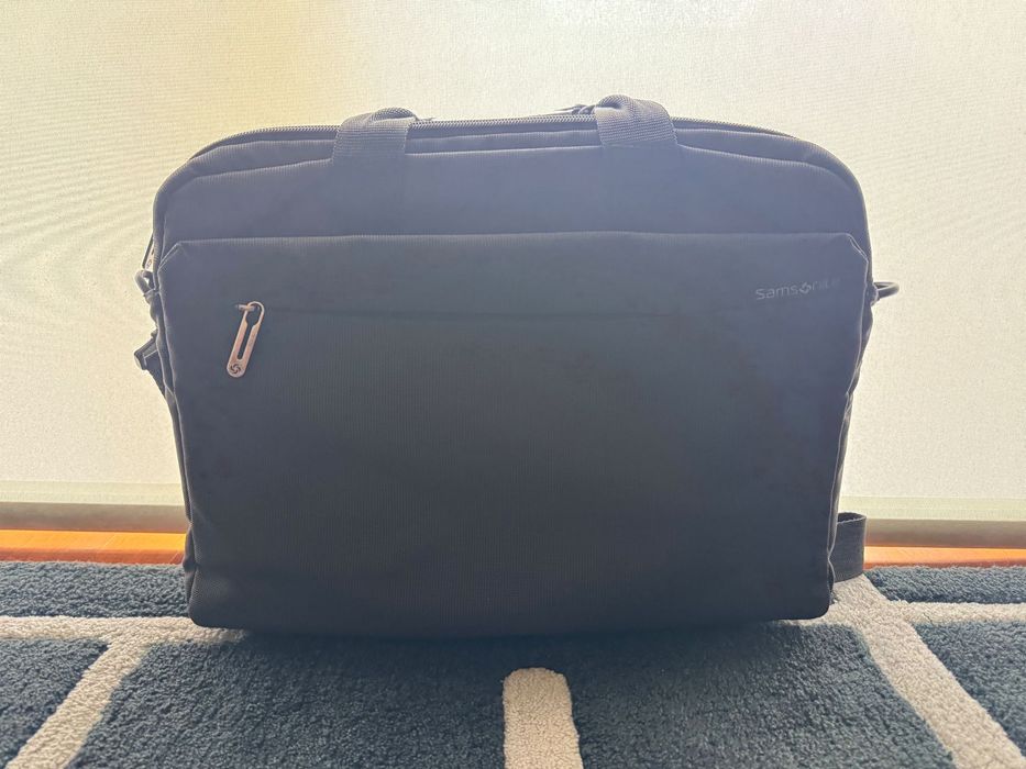 MacBook Air M2 Cinza Sideral + Capa + Pasta Samsonite