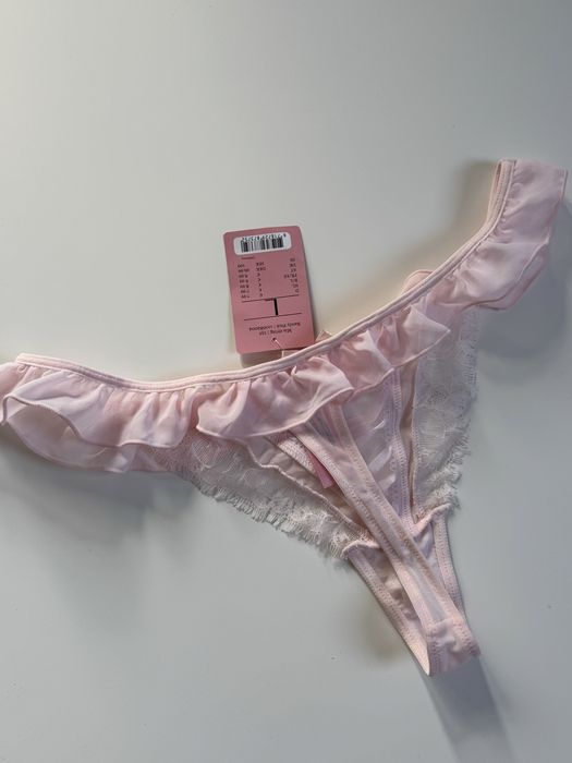Nowe stringi Hunkemöller L